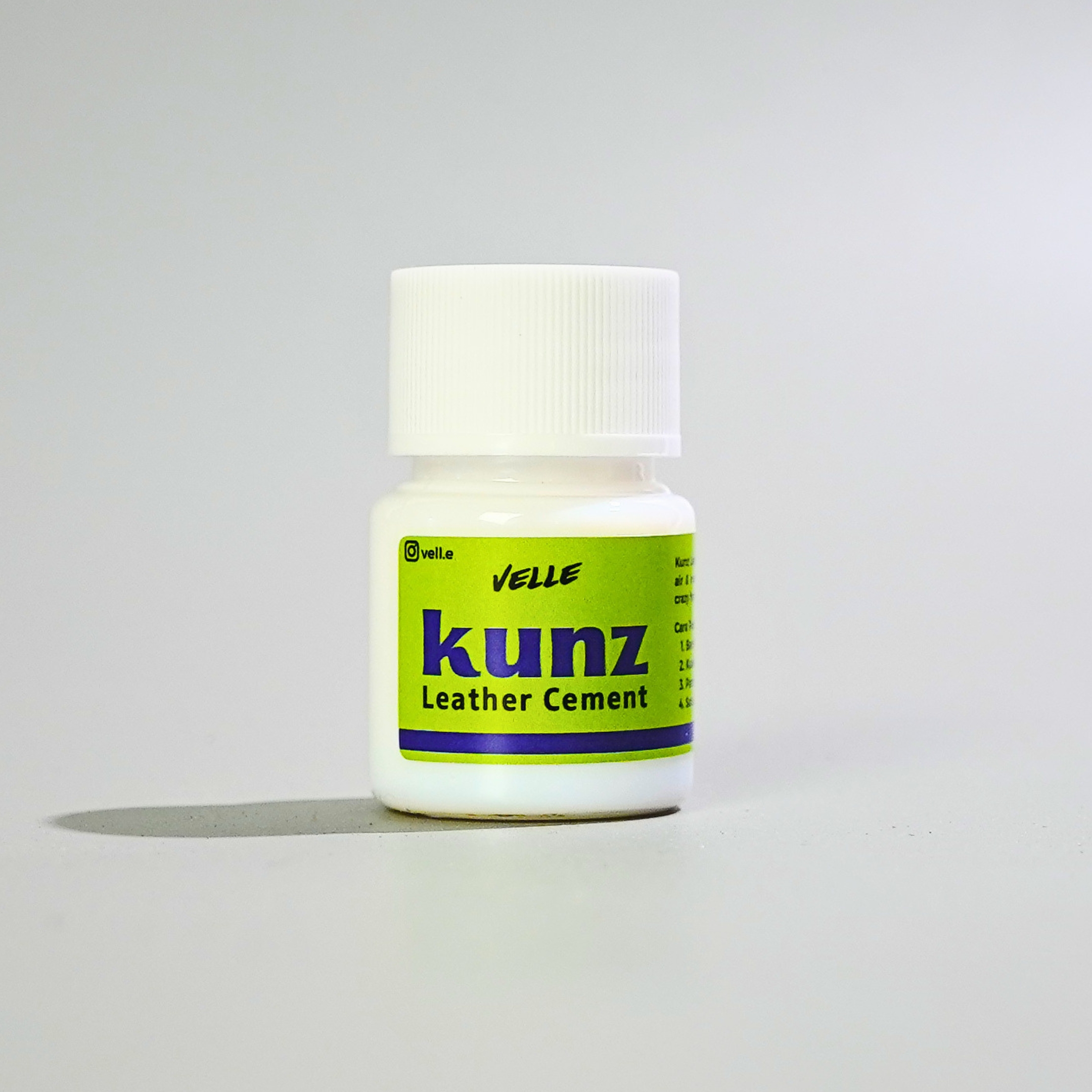 Kunz Leather Cement - Lem Kulit, Leather Glue Permanen ke Tas, Sepatu, Dompet, Craft Adhesive